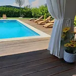 Villa Perlla